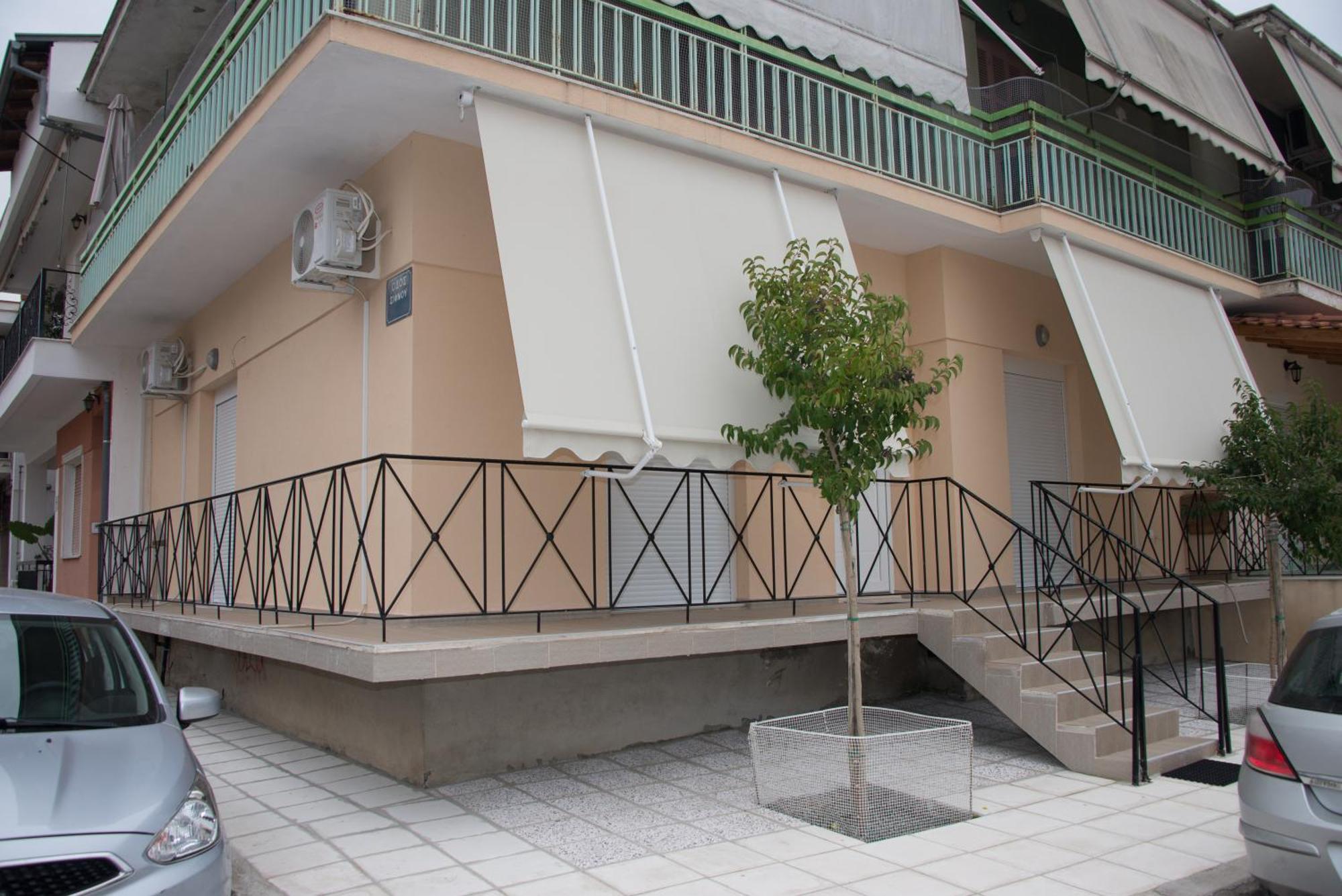Panos House - High Luxury Apartment Trikala  Ngoại thất bức ảnh