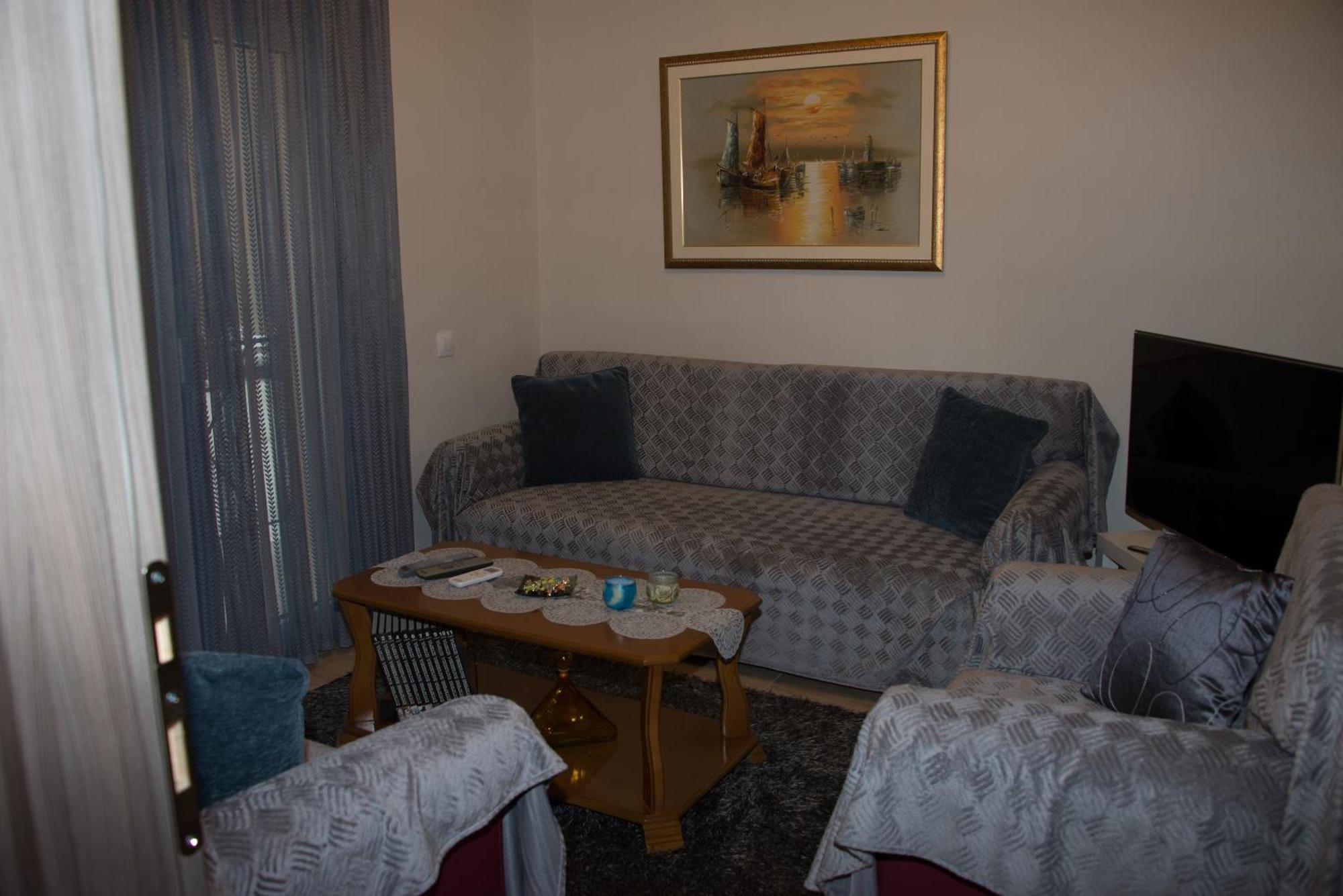 Panos House - High Luxury Apartment Trikala  Ngoại thất bức ảnh